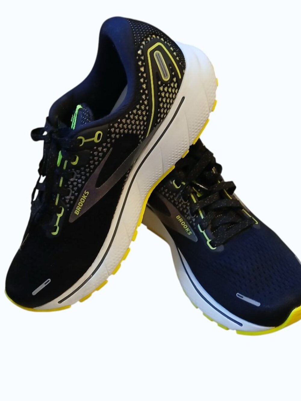 BROOKS GHOST 14 Black & Neon Yellow Running Shoes - Like New